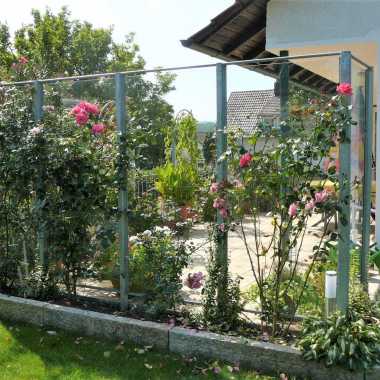 02.-Windschutz-aus-Klarglas-an-Terrasse