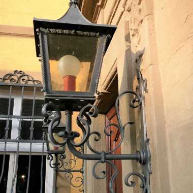 19.-Wandhalter-für-Laterne