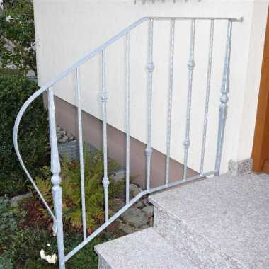 31.-Schlossertechnisches-Treppengeländer